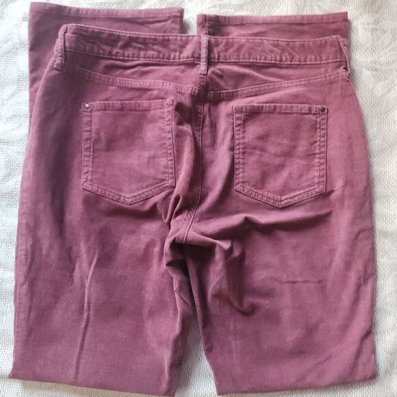 P3  Eddie Bauer Curvy Bootcut mauve corduroys - Picture 3 of 9